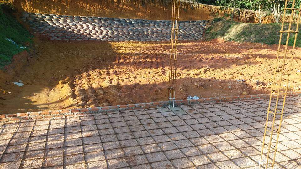 Lapangan tembak outdoor